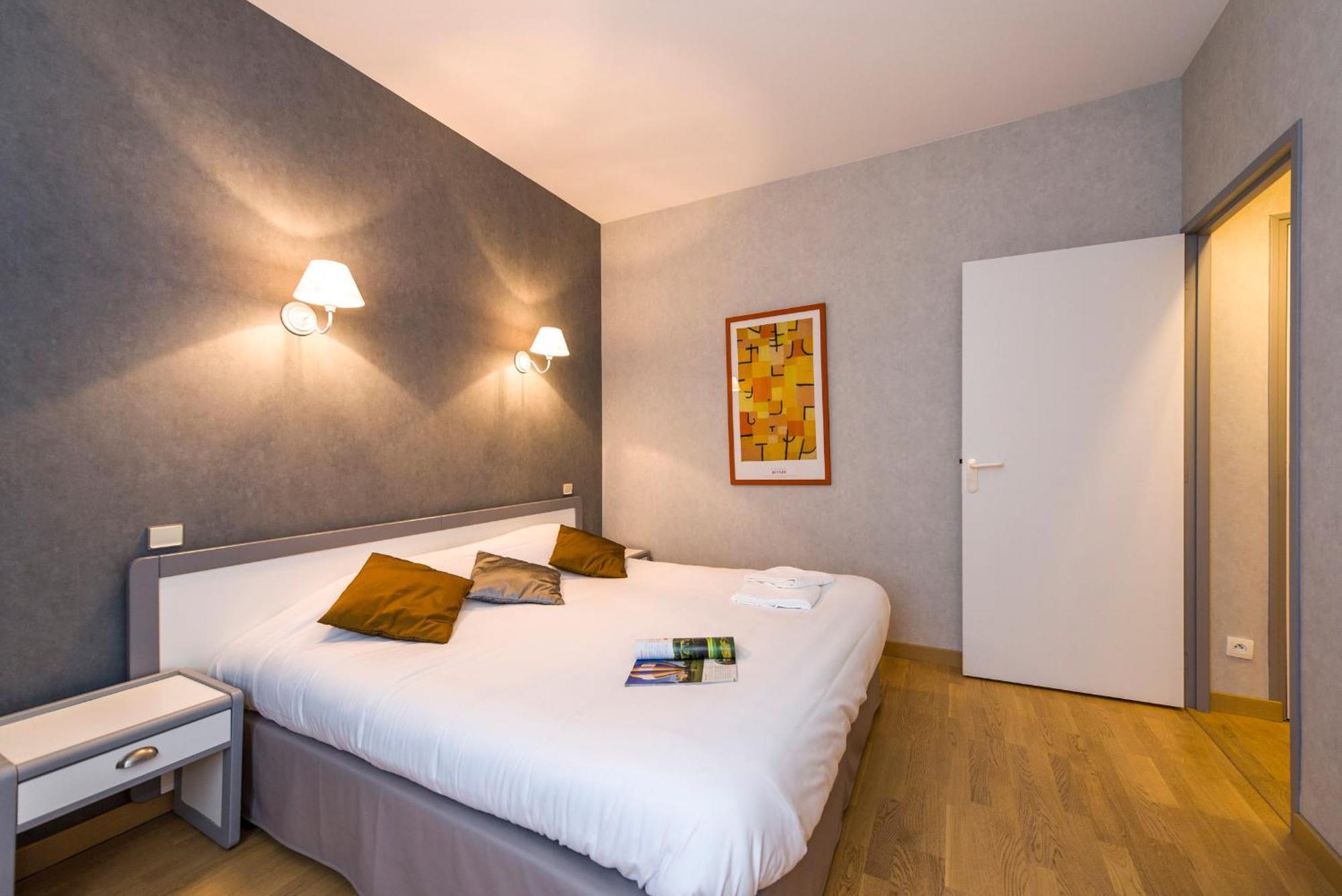 Hotel Mileade Le Domaine De La Blairie - Saumur Saint-Martin-de-la-Place Phòng bức ảnh