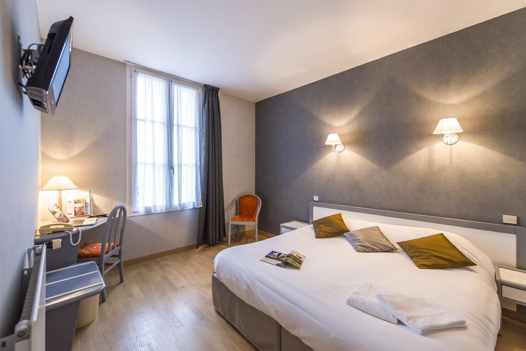 Hotel Mileade Le Domaine De La Blairie - Saumur Saint-Martin-de-la-Place Phòng bức ảnh